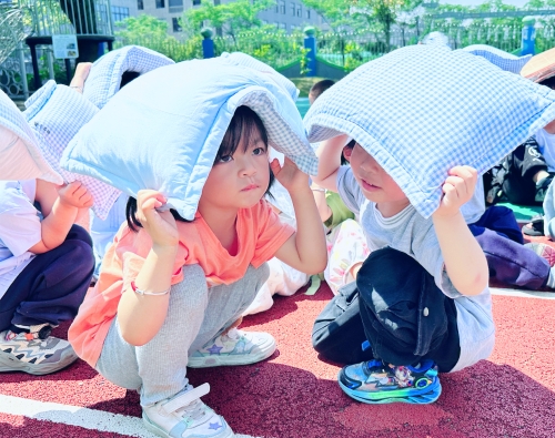 昆阳镇阳光新型公办幼儿园.jpg